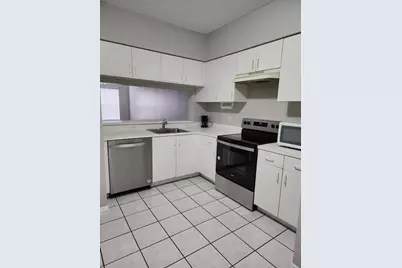 51 Whitehead Circle #51, Weston, FL 33326 - Photo 5