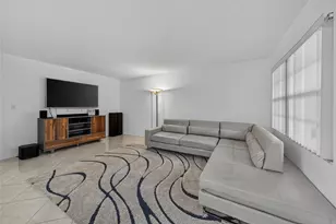 1904 Bermuda Cr Unit, Coconut Creek, FL 33066 - Photo 5