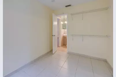 4500 NE 15th Avenue, Oakland Park, FL 33334 - Photo 11