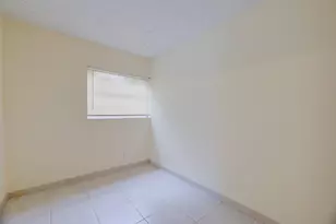 4500 NE 15th Ave, Oakland Park, FL 33334 - Photo 13