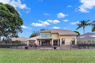 22280 Tupelo Pl, Boca Raton, FL 33428 - Photo 13