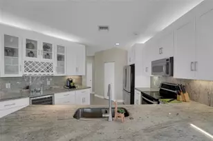 22280 Tupelo Pl, Boca Raton, FL 33428 - Photo 23