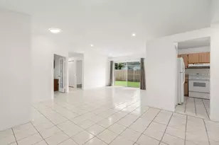 14680 N Beckley Square, Davie, FL 33325 - Photo 3