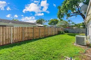 14680 N Beckley Square, Davie, FL 33325 - Photo 19