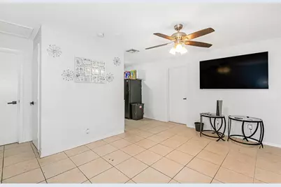 404 NE 4th Street, Pompano Beach, FL 33060 - Photo 9