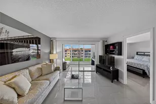 2781 N Pine Island Rd, Sunrise, FL 33322 - Photo 15