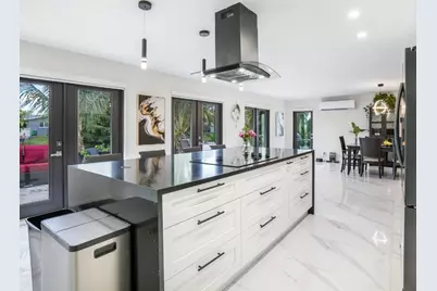 2051 NW 93rd Lane, Sunrise, FL 33322 - Photo 27