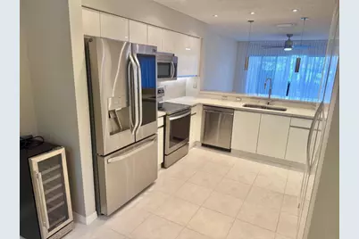 1654 SW 109th Terrace, Davie, FL 33324 - Photo 7