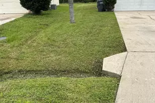 725 Hawks, Kissimmee, FL 34759 - Photo 3