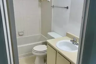 2796 S University Dr, Davie, FL 33328 - Photo 13