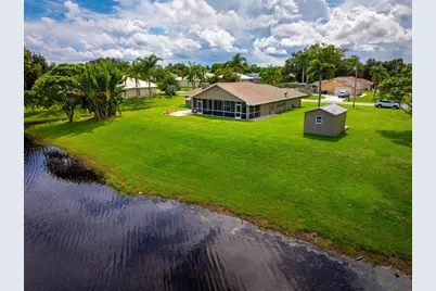 1857 SE Bowie Street, Port Saint Lucie, FL 34952 - Photo 13
