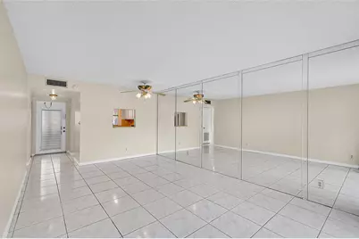 9460 Sunrise Lakes Boulevard #106, Sunrise, FL 33322 - Photo 29