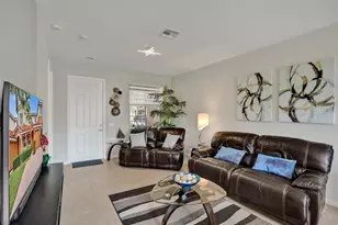 7463 Sarentino Ln, Boynton Beach, FL 33437 - Photo 11