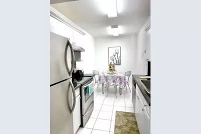 4330 Hillcrest Drive #904, Hollywood, FL 33021 - Photo 9