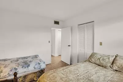 2840 Somerset Drive #403, Fort Lauderdale, FL 33311 - Photo 23