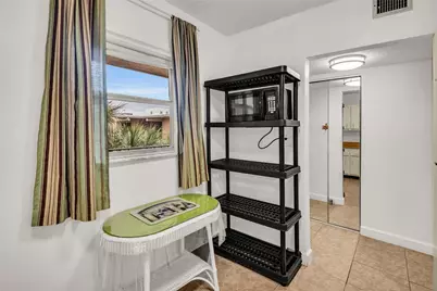 2840 Somerset Drive #403, Lauderdale Lakes, FL 33311 - Photo 7