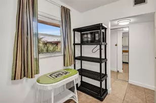 2840 Somerset Dr, Fort Lauderdale, FL 33311 - Photo 7