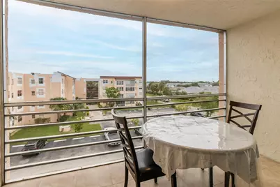 2840 Somerset Drive #403, Lauderdale Lakes, FL 33311 - Photo 17