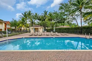 115 Bella Vita Dr, Royal Palm Beach, FL 33411 - Photo 9