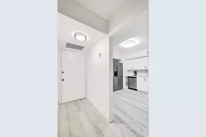 2800 N 46th Avenue #A404, Hollywood, FL 33021 - Photo 15