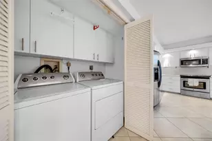 4221 W Palm Aire Dr, Pompano Beach, FL 33069 - Photo 5