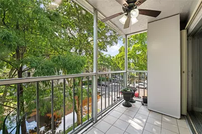 471 N Pine Island Road #302d, Plantation, FL 33324 - Photo 17