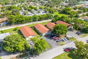 225 NW 12th Ct, Pompano Beach, FL 33060 - Photo 23