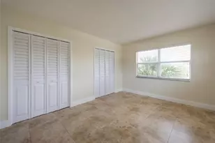 2555 NE 11th St, Fort Lauderdale, FL 33304 - Photo 13