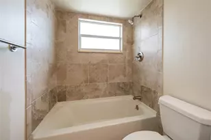 2555 NE 11th St, Fort Lauderdale, FL 33304 - Photo 15