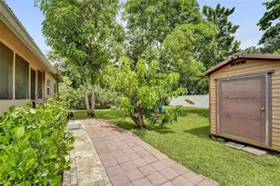 1660 SW 29th Ave, Fort Lauderdale, FL 33312 - Photo 65