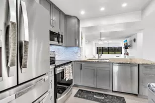 2659 N Carambola Circle, Pompano Beach, FL 33066 - Photo 17