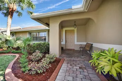 9226 NW 44th Court, Coral Springs, FL 33065 - Photo 3