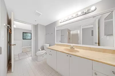 2202 S Cypress Bend Drive #207, Pompano Beach, FL 33069 - Photo 15