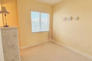 1951 Coral Heights Blvd, Oakland Park, FL 33308 - Photo 11