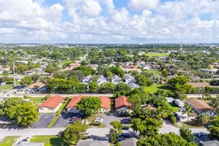 229 NW 12th Ct, Pompano Beach, FL 33060 - Photo 21