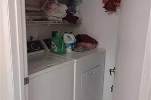 1192 NW Lombardy Dr, Port Saint Lucie, FL 34986 - Photo 11