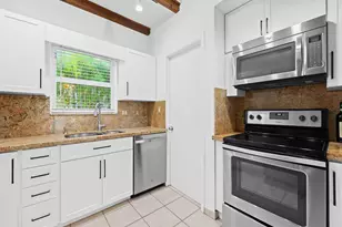 1524 SE 12th St, Fort Lauderdale, FL 33316 - Photo 13