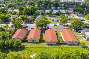 237 NW 12th Ct, Pompano Beach, FL 33060 - Photo 23