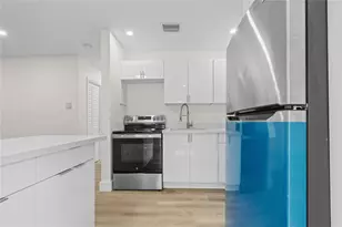 2941 NW 11th Ct, Fort Lauderdale, FL 33311 - Photo 3