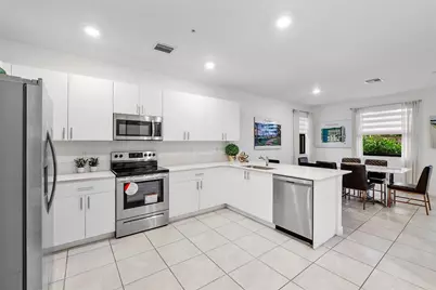 15987 SW 2nd Place, Hollywood, FL 33027 - Photo 11