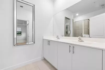 15987 SW 2nd Place, Hollywood, FL 33027 - Photo 23