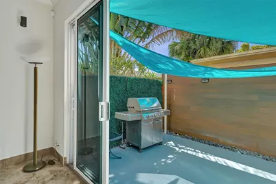 710 NE 15th Avenue #710, Fort Lauderdale, FL 33304 - Photo 11