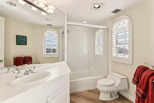 301 N Birch Rd, Fort Lauderdale, FL 33304 - Photo 25