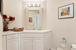 301 N Birch Rd, Fort Lauderdale, FL 33304 - Photo 21