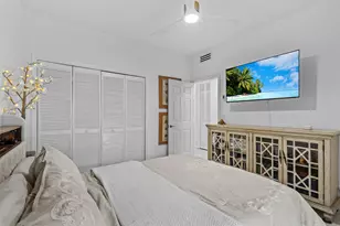 4128 W Palm Aire Dr, Pompano Beach, FL 33069 - Photo 27