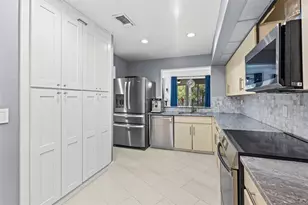 4128 W Palm Aire Dr, Pompano Beach, FL 33069 - Photo 3