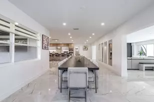 15201 SW 74th Pl, Miami, FL 33157 - Photo 9