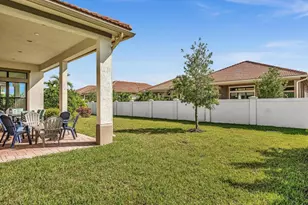 8928 Bastille Circle, Parkland, FL 33076 - Photo 29