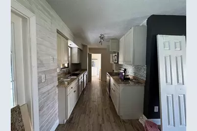 6101 Balsam Drive, Fort Pierce, FL 34982 - Photo 13