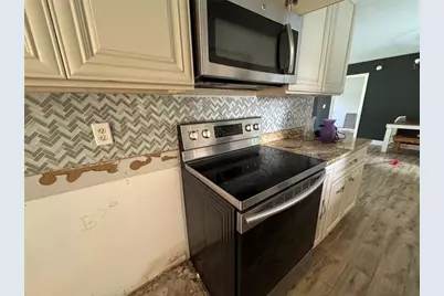 6101 Balsam Drive, Fort Pierce, FL 34982 - Photo 11